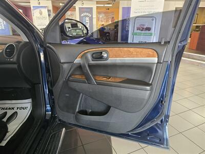 2012 Buick Enclave Convenience 4DR CROSSOVER AWD - Photo 13 - Hamilton, OH 45015