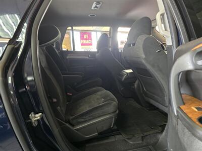 2012 Buick Enclave Convenience 4DR CROSSOVER AWD - Photo 18 - Hamilton, OH 45015