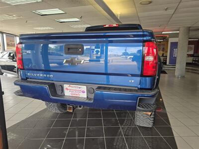 2018 Chevrolet Silverado 1500 LT-CREW CAB-4X4 - Photo 6 - Hamilton, OH 45015
