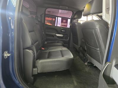 2018 Chevrolet Silverado 1500 LT-CREW CAB-4X4 - Photo 16 - Hamilton, OH 45015