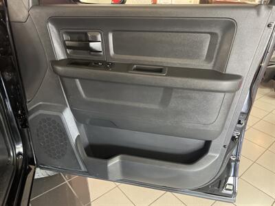 2012 RAM 2500 ST   - Photo 24 - Hamilton, OH 45015