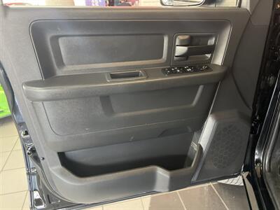2012 RAM 2500 ST   - Photo 16 - Hamilton, OH 45015