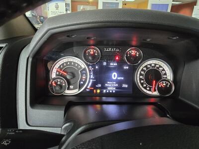 2013 RAM 1500 Big Horn/QUAD CAB/4X4   - Photo 24 - Hamilton, OH 45015