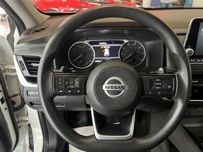 2021 Nissan Rogue S 4DR SEDAN - Photo 14 - Hamilton, OH 45015