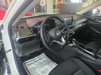 2025 Nissan Altima 2.5 SV 4DR SEDAN - Photo 8 - Hamilton, OH 45015