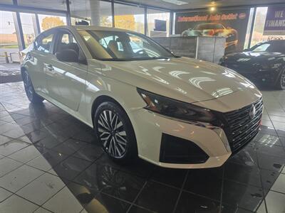 2025 Nissan Altima 2.5 SV 4DR SEDAN - Photo 3 - Hamilton, OH 45015