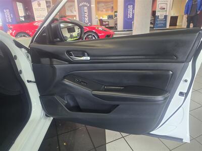 2025 Nissan Altima 2.5 SV 4DR SEDAN - Photo 12 - Hamilton, OH 45015