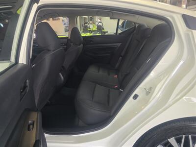 2025 Nissan Altima 2.5 SV 4DR SEDAN - Photo 11 - Hamilton, OH 45015