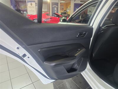 2025 Nissan Altima 2.5 SV 4DR SEDAN - Photo 10 - Hamilton, OH 45015