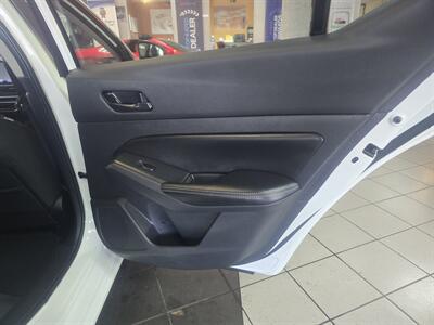 2025 Nissan Altima 2.5 SV 4DR SEDAN - Photo 15 - Hamilton, OH 45015