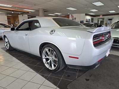 2022 Dodge Challenger GT 2DR COUPE V6   - Photo 7 - Hamilton, OH 45015