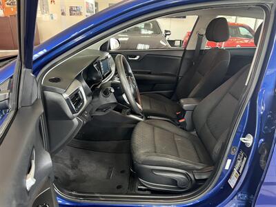 2020 Kia Rio S 5-DOOR WAGON   - Photo 9 - Hamilton, OH 45015