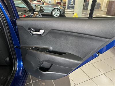 2020 Kia Rio S 5-DOOR WAGON   - Photo 22 - Hamilton, OH 45015
