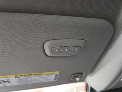 2022 RAM 1500 Laramie 4DR CREW CAB 4X4/V8   - Photo 30 - Hamilton, OH 45015