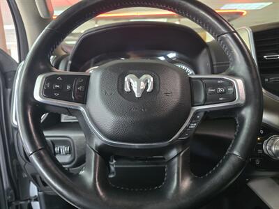 2022 RAM 1500 Laramie 4DR CREW CAB 4X4/V8   - Photo 28 - Hamilton, OH 45015