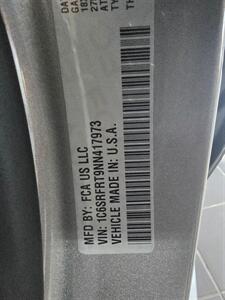 2022 RAM 1500 Laramie 4DR CREW CAB 4X4/V8   - Photo 36 - Hamilton, OH 45015