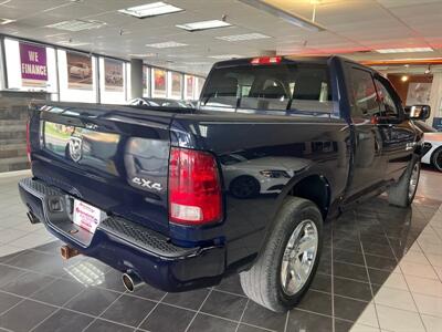 2013 RAM 1500 TRADESMAN 4DR CREW CAB 4X4   - Photo 5 - Hamilton, OH 45015