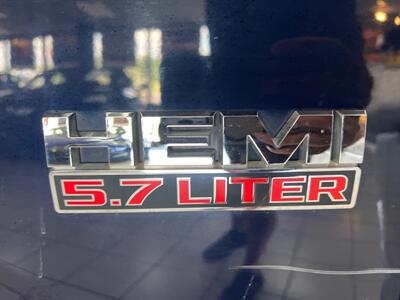 2013 RAM 1500 TRADESMAN 4DR CREW CAB 4X4   - Photo 31 - Hamilton, OH 45015