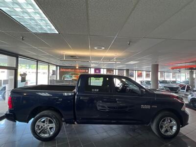 2013 RAM 1500 TRADESMAN 4DR CREW CAB 4X4   - Photo 6 - Hamilton, OH 45015