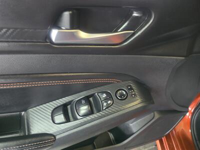 2019 Nissan Altima 2.5 SR   - Photo 17 - Hamilton, OH 45015