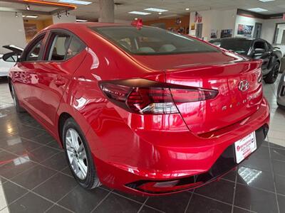 2020 Hyundai Elantra SEL 4DR SEDAN   - Photo 7 - Hamilton, OH 45015