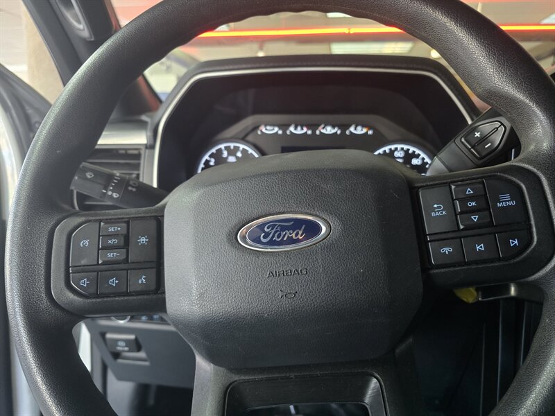 2022 Ford F-150 XL 4DR EXTENDED CAB 4X4/STX - Photo 18 - Hamilton, OH 45015