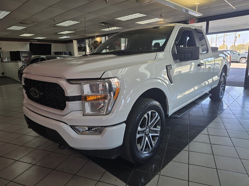2022 Ford F-150 XL 4DR EXTENDED CAB 4X4/STX   - Photo 1 - Hamilton, OH 45015