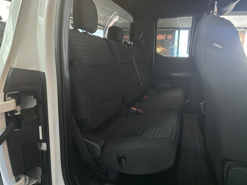 2022 Ford F-150 XL 4DR EXTENDED CAB 4X4/STX - Photo 15 - Hamilton, OH 45015