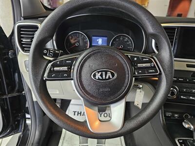 2022 Kia Sportage LX 4dr SUV   - Photo 15 - Hamilton, OH 45015