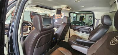 2011 Cadillac Escalade ESV Platinum Edition 4DR SUV AWD   - Photo 23 - Hamilton, OH 45015