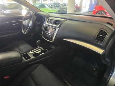 2018 Nissan Altima 2.5 S   - Photo 13 - Hamilton, OH 45015