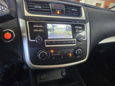 2018 Nissan Altima 2.5 S   - Photo 19 - Hamilton, OH 45015