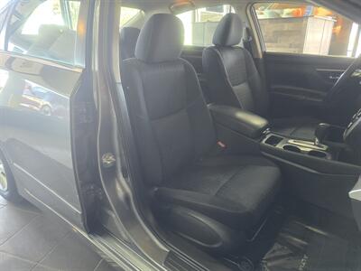 2018 Nissan Altima 2.5 S   - Photo 14 - Hamilton, OH 45015