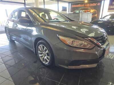 2018 Nissan Altima 2.5 S   - Photo 3 - Hamilton, OH 45015