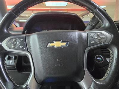 2015 Chevrolet Suburban LTZ  4DR SUV  4X4   - Photo 33 - Hamilton, OH 45015