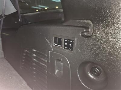 2015 Chevrolet Suburban LTZ  4DR SUV  4X4   - Photo 45 - Hamilton, OH 45015