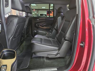 2015 Chevrolet Suburban LTZ  4DR SUV  4X4   - Photo 12 - Hamilton, OH 45015