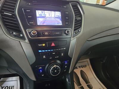 2018 Hyundai Santa Fe 2.4L   - Photo 20 - Hamilton, OH 45015