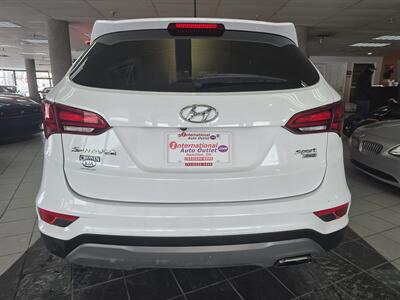 2018 Hyundai Santa Fe 2.4L   - Photo 5 - Hamilton, OH 45015