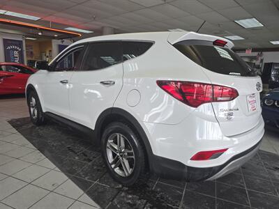 2018 Hyundai Santa Fe 2.4L   - Photo 6 - Hamilton, OH 45015