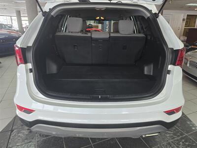 2018 Hyundai Santa Fe 2.4L   - Photo 27 - Hamilton, OH 45015