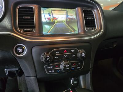 2018 Dodge Charger R/T 4DR SEDAN/HEMI   - Photo 24 - Hamilton, OH 45015