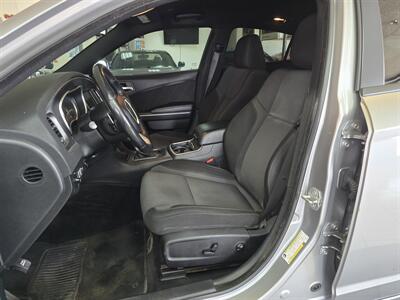 2018 Dodge Charger R/T 4DR SEDAN/HEMI   - Photo 12 - Hamilton, OH 45015