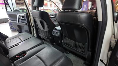 2016 Toyota 4Runner Limited 4DR SUV 4X4   - Photo 29 - Hamilton, OH 45015