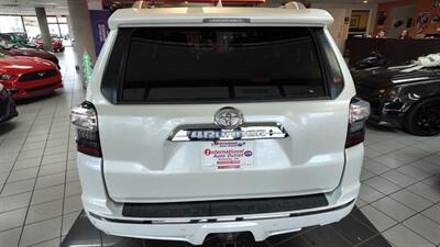 2016 Toyota 4Runner Limited 4DR SUV 4X4   - Photo 7 - Hamilton, OH 45015