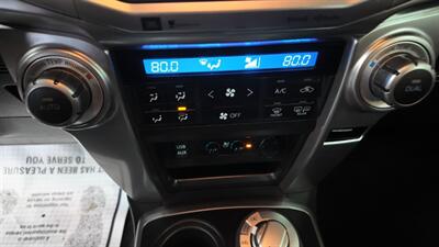 2016 Toyota 4Runner Limited 4DR SUV 4X4   - Photo 19 - Hamilton, OH 45015