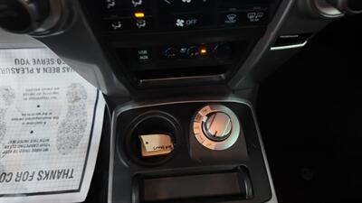 2016 Toyota 4Runner Limited 4DR SUV 4X4   - Photo 18 - Hamilton, OH 45015