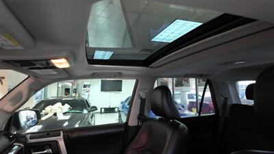 2016 Toyota 4Runner Limited 4DR SUV 4X4   - Photo 21 - Hamilton, OH 45015