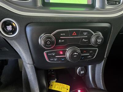 2022 Dodge Charger SXT 4DR SEDAN - Photo 25 - Hamilton, OH 45015