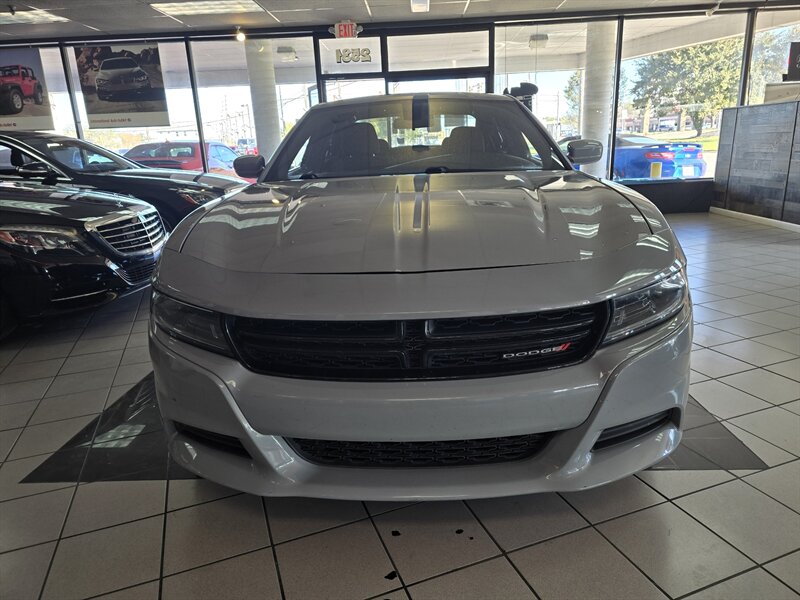2022 Dodge Charger SXT 4DR SEDAN - Photo 2 - Hamilton, OH 45015